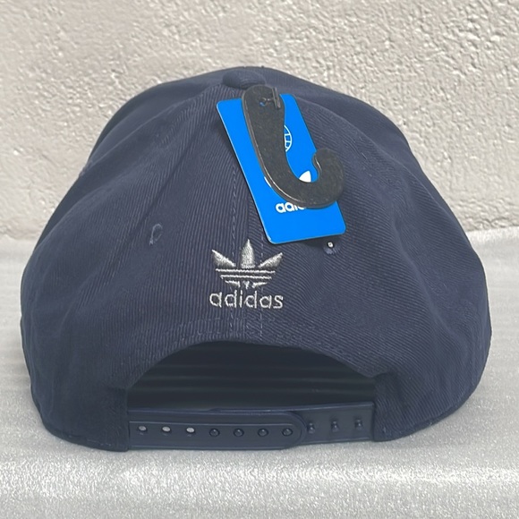 Adidas men’s Cap - Picture 5 of 7